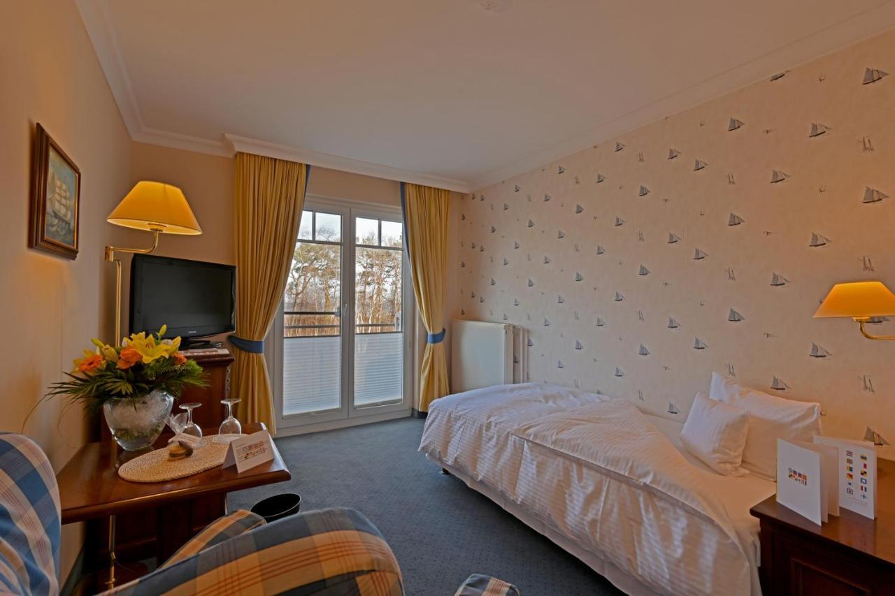 Hotel Meerlust Zingst Exterior photo
