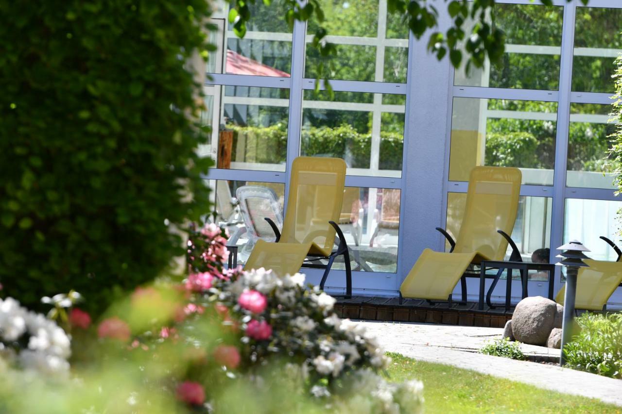 Hotel Meerlust Zingst Exterior photo